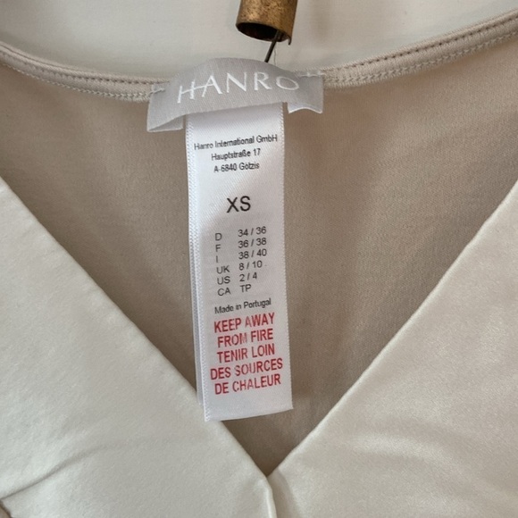 Hanro shortsleeved nightgown - Picture 2 of 2